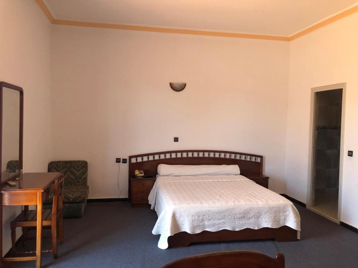 Hotel Choumis Haj Messaoud Эль-Араиш Экстерьер фото